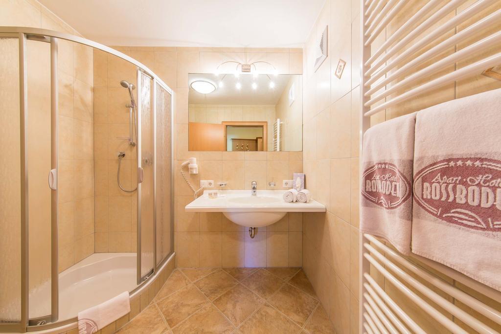 Residence Rossboden Mit Hallenbad Verano Luaran gambar